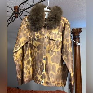 Multiples Brown Leopard Print top with Faux Fur Collar